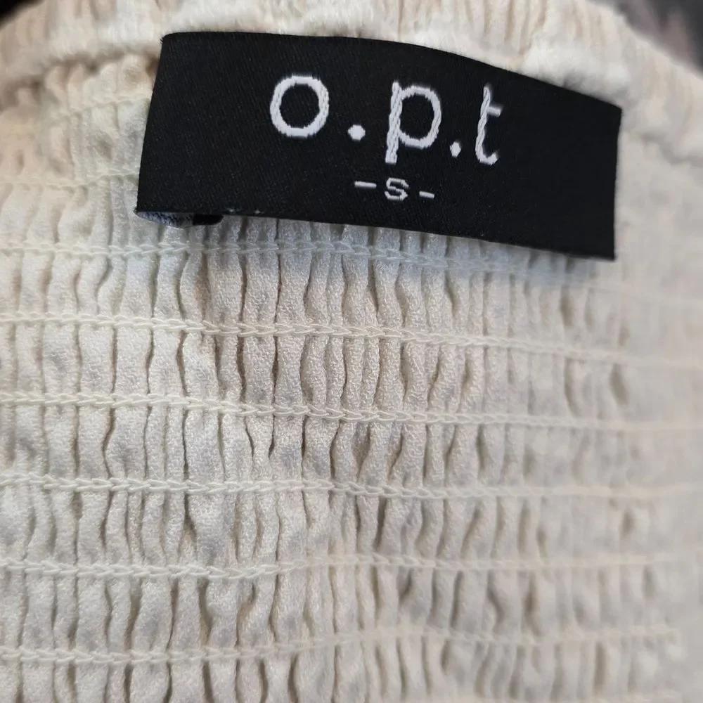 O.P.T Beige Ivory Cropped Off The Shoulder Top Size Small